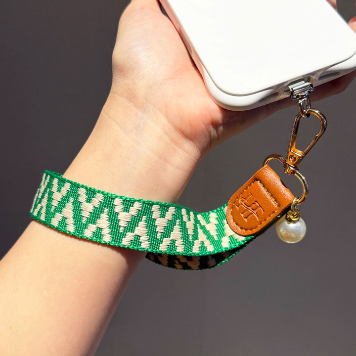 Fashion Woven Phone Strap for Daily Outfits