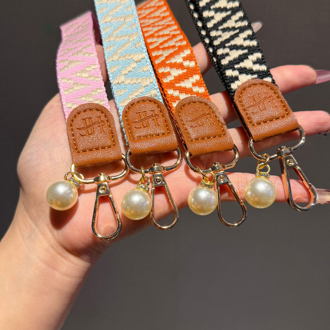 Fashion Woven Phone Strap for Daily Outfits